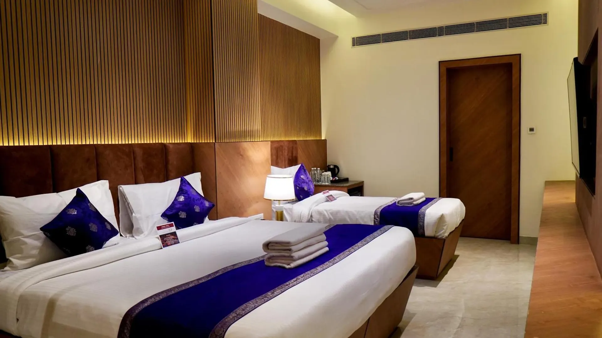 Balaji Palace Kashi Benares Hotel